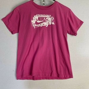 Nike Graphic Pink T-Shirt Girls Size M 10-12